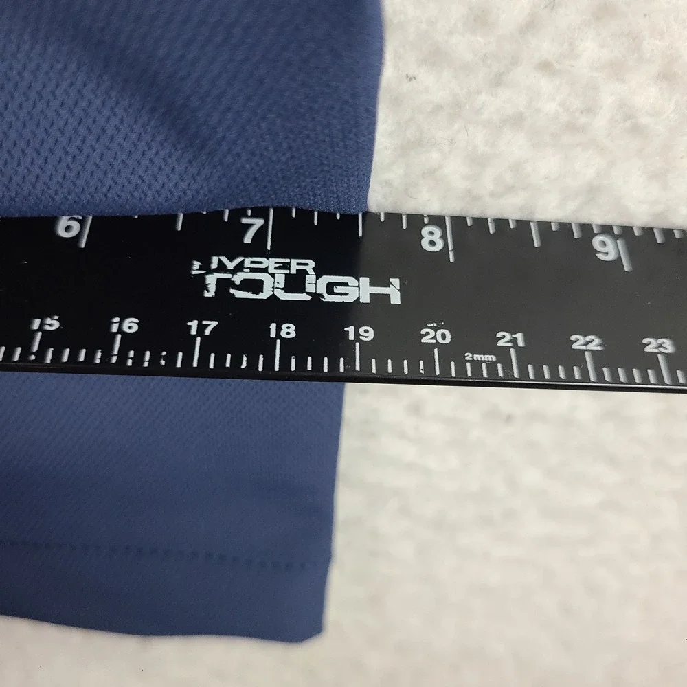 Banana Republic first photo